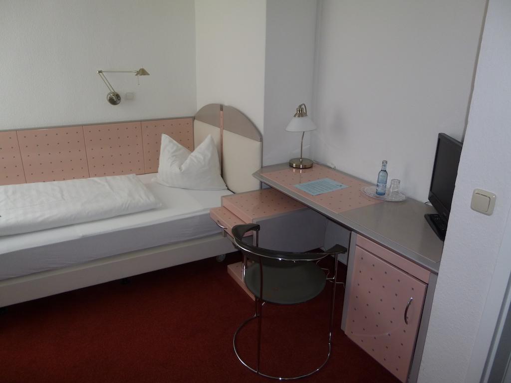 Hotel Adler Greifswald Pokój zdjęcie