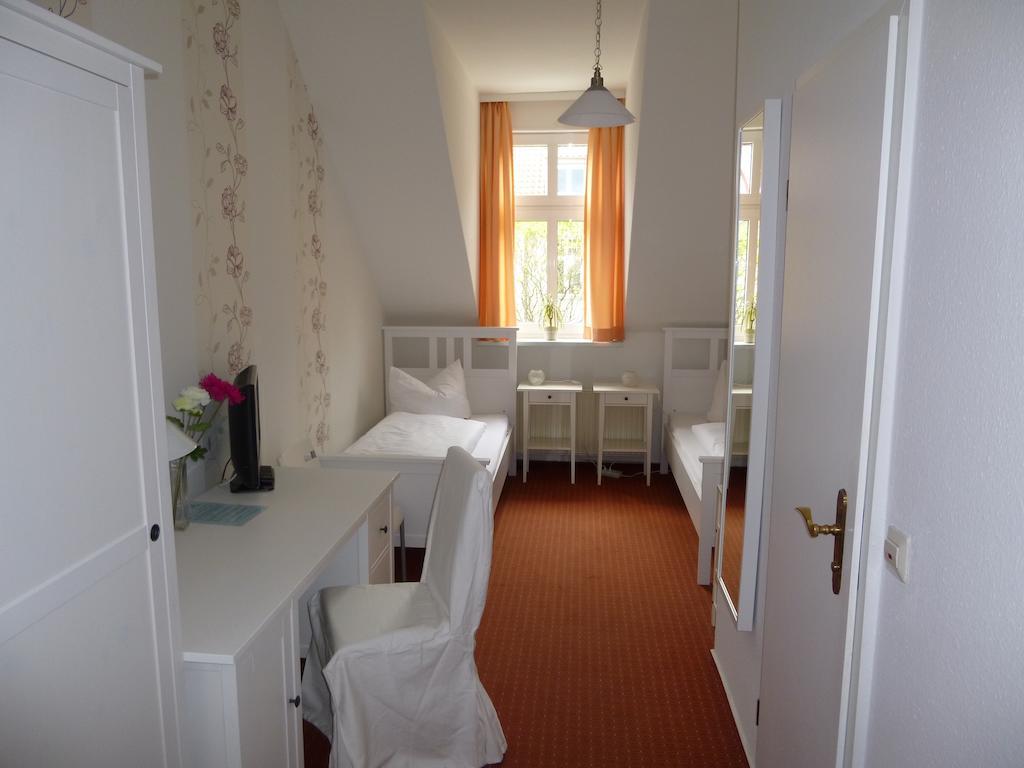 Hotel Adler Greifswald Zewnętrze zdjęcie