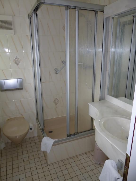 Hotel Adler Greifswald Pokój zdjęcie