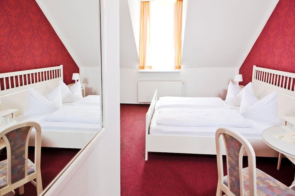 Hotel Adler Greifswald Pokój zdjęcie